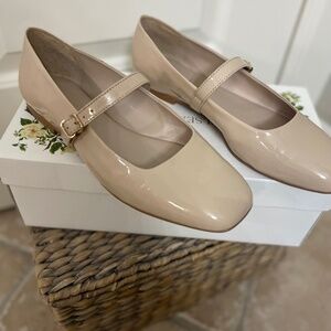 Patent Mary Jane‘s Women Sz 7.5 Cream Patent Like New! Very Ralph Lauren!